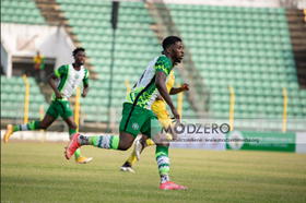 Ex-African Footballer of the Year credits one Leicester City star for Iheanacho's form 